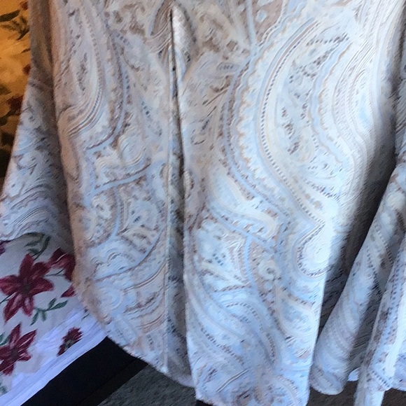 Top - Picture 4 of 6